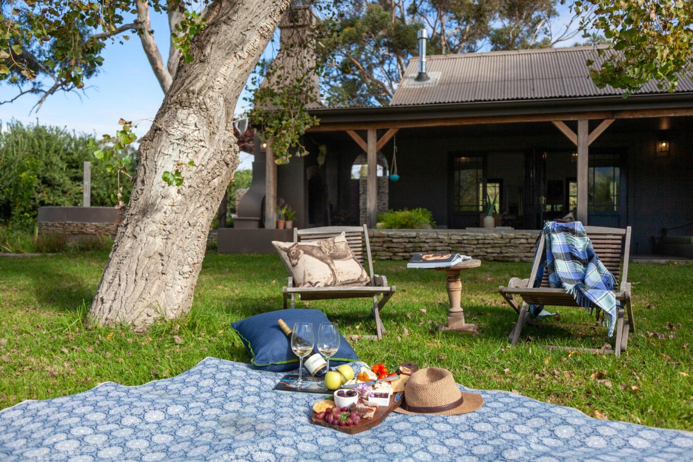 Stable Cottage | Rivergate Guest Farm