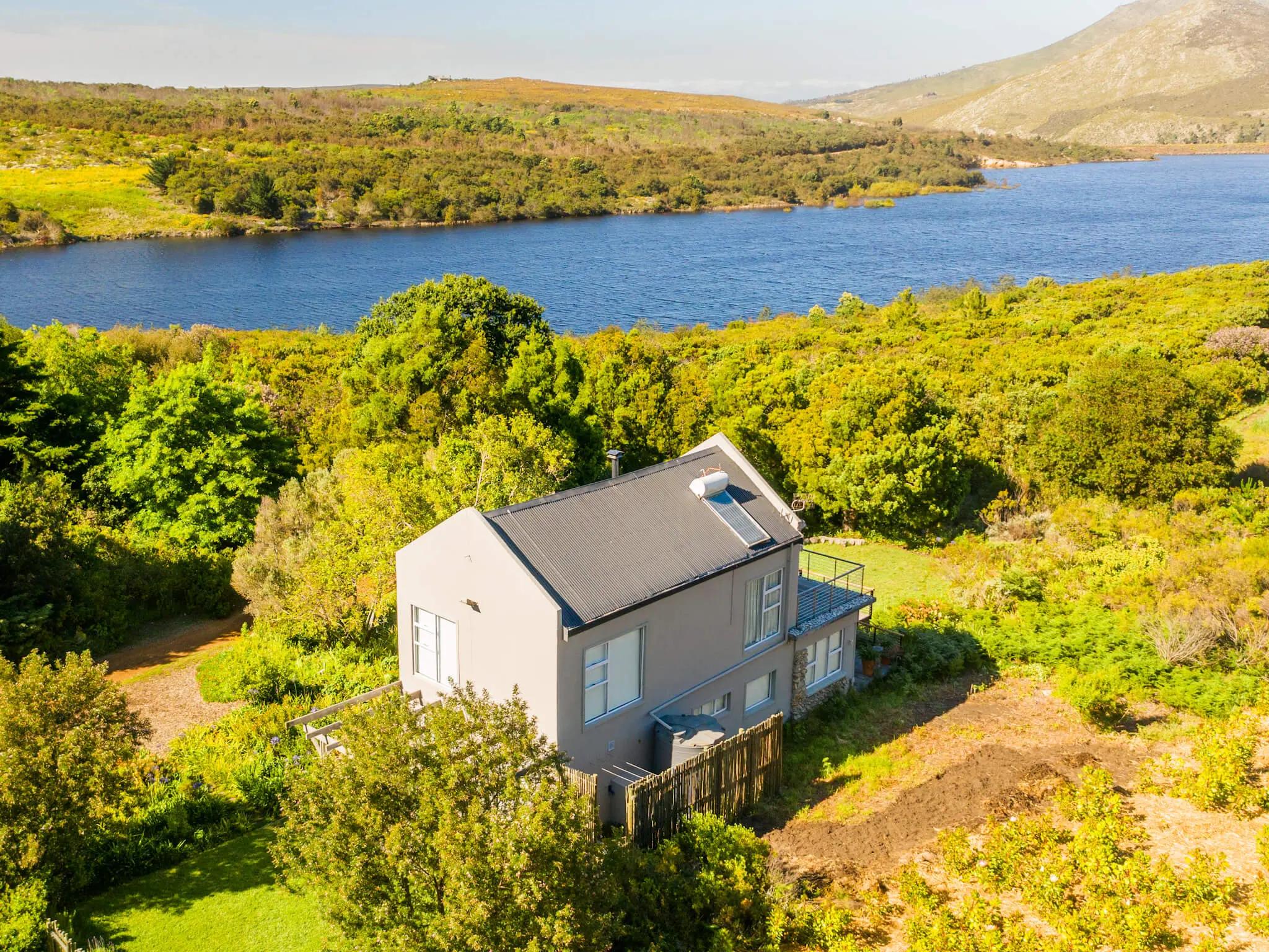 Heaven Eco Cabin at Stonehaven