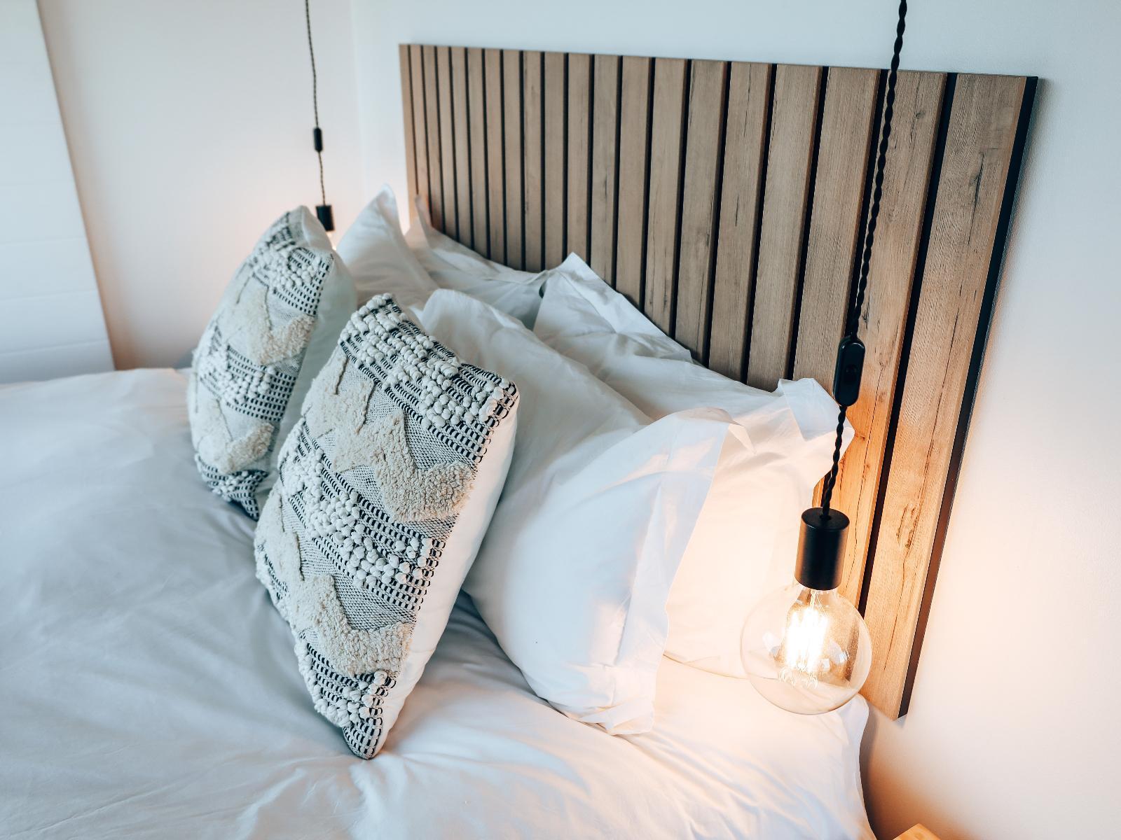 Glory Days Cabin | Springsteen Cabins, Bed