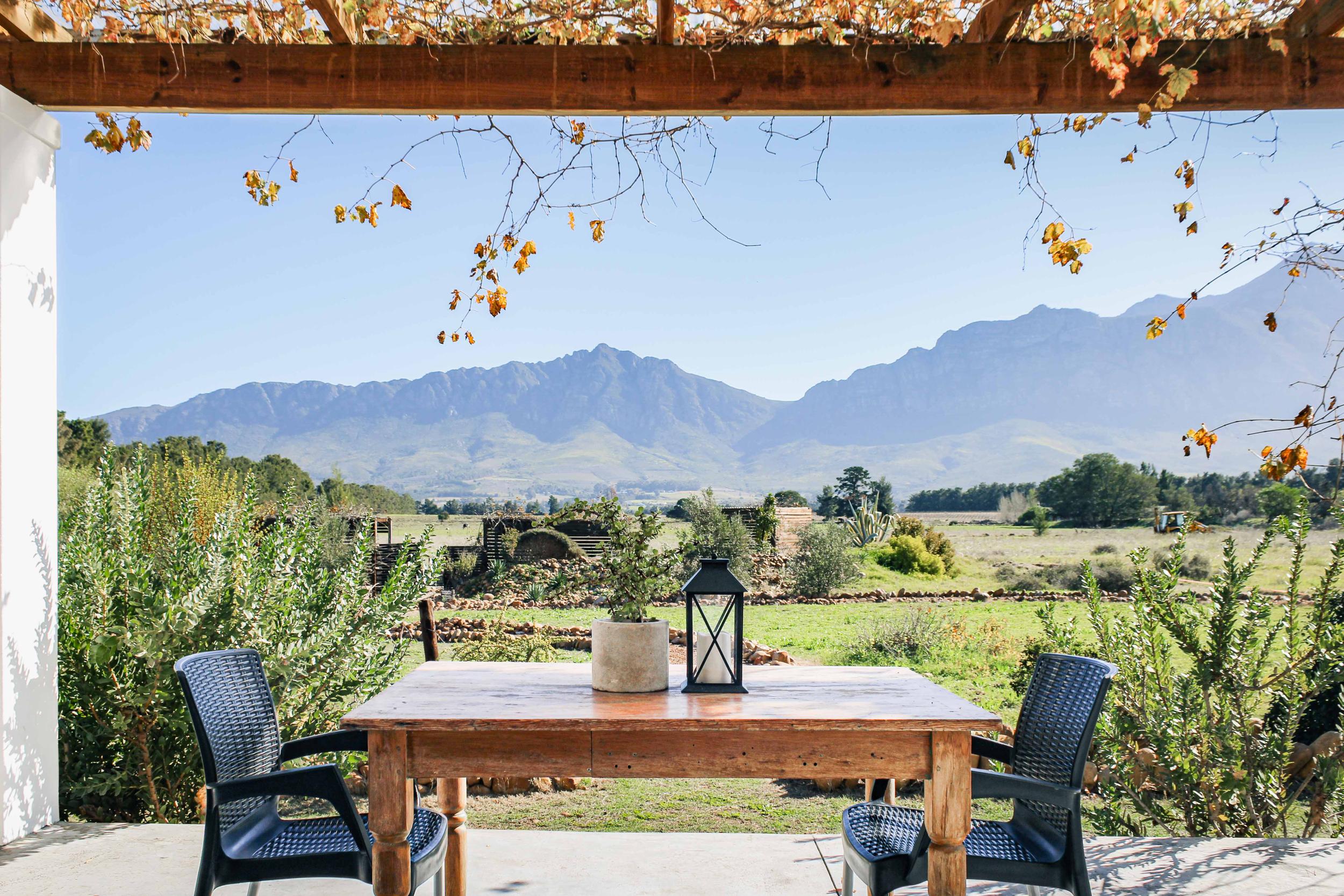 Family & Couples Cottage Patio View