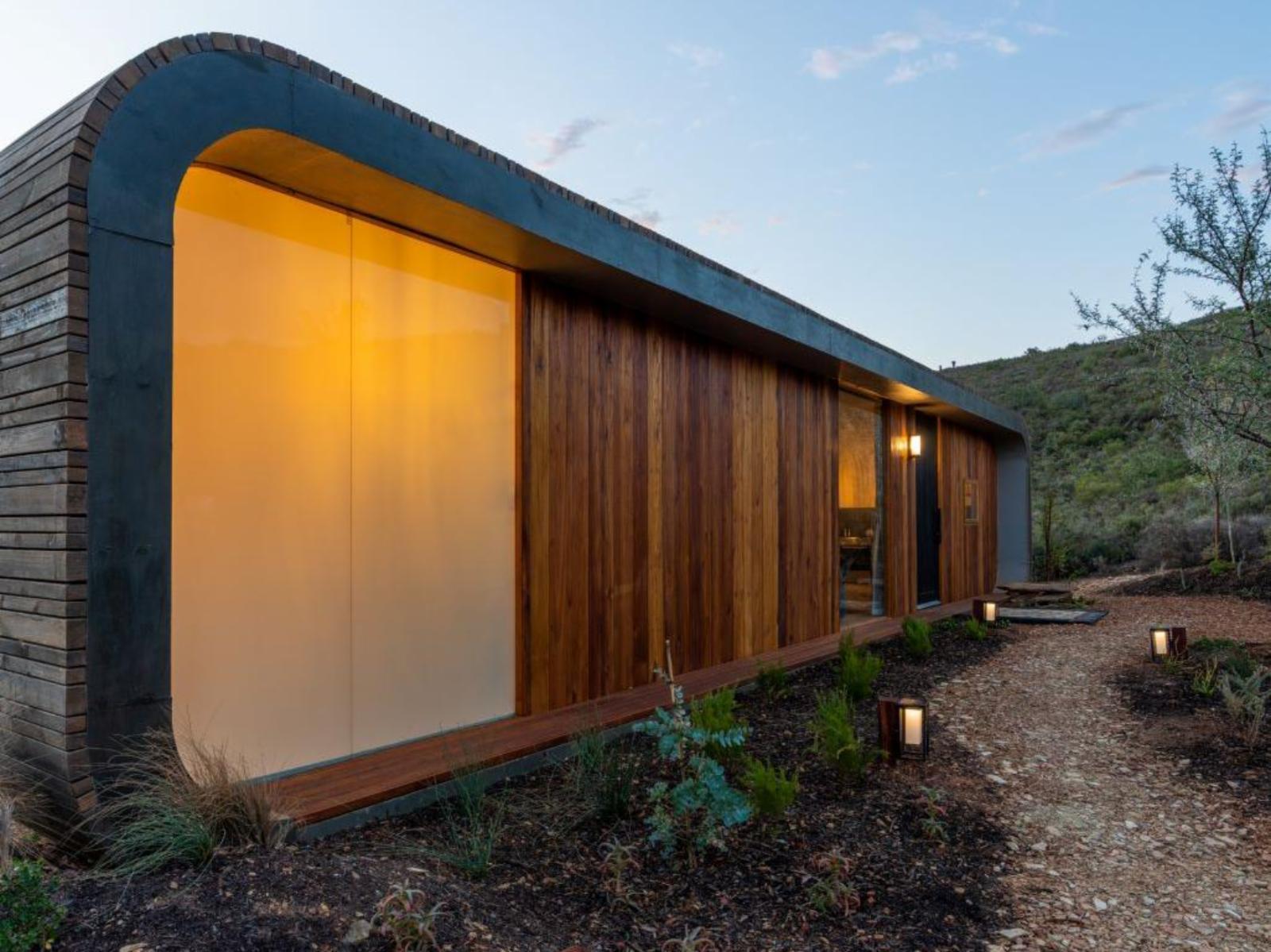 Waterfall Eco Pod | Melozhori, Bed